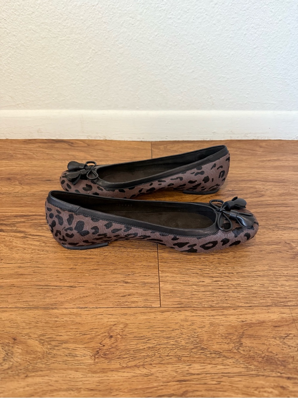 NWOT Stuart Weitzman Leopard Print Ballet Flats Size 7.5 M - Picture 6 of 7